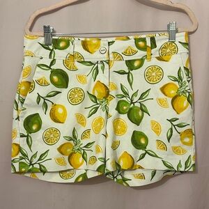 Isaac Mizrahi White Lemon Print Shorts